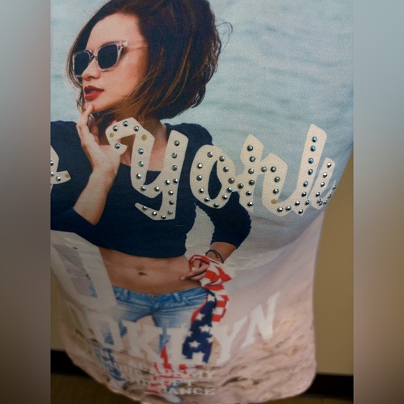 Making Fashion 90's Y2K New York graphic muscle tee women's size Small - Picture 2 of 9